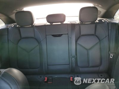 Zdjęcie 10 z 13 samochodu: 2015 PORSCHE MACAN S VIN:WP1AB2A55FLB54746 - miniatura
