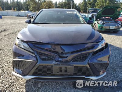 Piąte zdjęcie samochodu w środku: 2021 TOYOTA CAMRY XSE VIN:4T1K31AK9MU555948 - miniatura