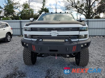 Piąte zdjęcie samochodu w środku: 2015 CHEVROLET SILVERADO K2500 HEAVY DUTY LTZ VIN:1GC1KWE82FF667349 - miniatura