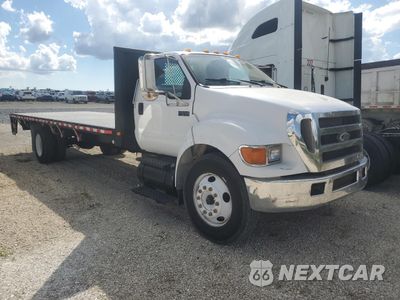 Czwarte zdjęcie samochodu z boku: 2006 FORD F650 SUPER DUTY FLATBED TRUCK VIN:3FRNF65E96V323784 - miniatura