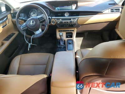 Zdjęcie 8 z 12 samochodu: 2016 LEXUS ES 350 VIN:58ABK1GGXGU003202 - miniatura