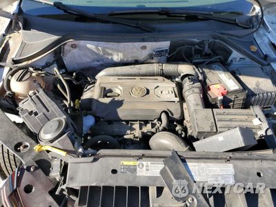 Zdjęcie 12 z 13 samochodu: 2017 VOLKSWAGEN TIGUAN S VIN:WVGBV7AX8HK012214 - miniatura