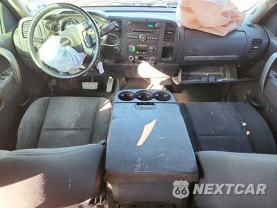 Zdjęcie 8 z 14 samochodu: 2012 GMC SIERRA K2500 SLE VIN:1GT120CGXCF164736 - miniatura