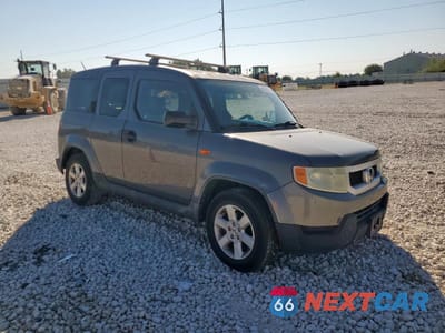Czwarte zdjęcie samochodu z boku: 2011 HONDA ELEMENT EX VIN:5J6YH1H73BL001075 - miniatura