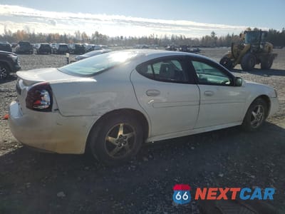 Trzecie zdjęcie samochodu z tyłu: 2004 PONTIAC GRAND PRIX GT2 VIN:2G2WS522X41330100 - miniatura