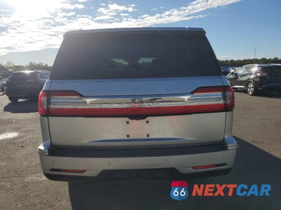 Zdjęcie 6 z 14 samochodu: 2018 LINCOLN NAVIGATOR L RESERVE VIN:5LMJJ3LT9JEL05566 - miniatura
