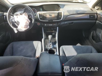 Zdjęcie 8 z 15 samochodu: 2016 HONDA ACCORD EX VIN:1HGCR2F70GA091523 - miniatura