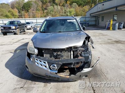 Piąte zdjęcie samochodu w środku: 2013 NISSAN ROGUE S VIN:JN8AS5MV9DW639891 - miniatura