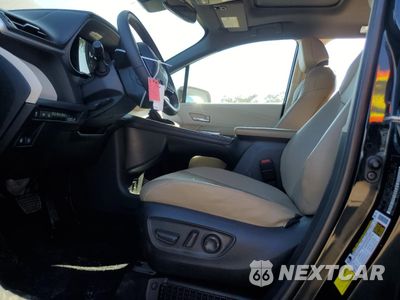 Zdjęcie 7 z 16 samochodu: 2023 TOYOTA SIENNA XLE VIN:5TDJSKFC3PS099920 - miniatura