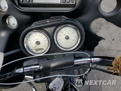 Zdjęcie 7 z 10 samochodu: 2013 HARLEY-DAVIDSON FLTRX ROAD GLIDE CUSTOM VIN:1HD1KHM13DB671512 - miniatura