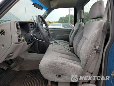 Zdjęcie 7 z 12 samochodu: 1998 CHEVROLET GMT-400 C1500 VIN:1GCEC14W8WZ210559 - miniatura