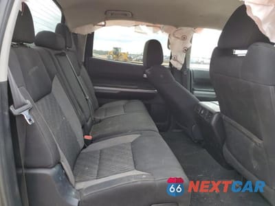 Zdjęcie 10 z 12 samochodu: 2015 TOYOTA TUNDRA CREWMAX SR5 VIN:5TFDW5F17FX438849 - miniatura