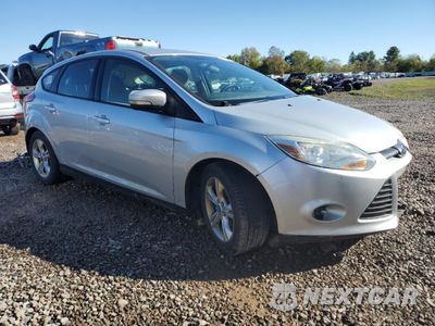 Czwarte zdjęcie samochodu z boku: 2013 FORD FOCUS SE VIN:1FADP3K22DL148710 - miniatura