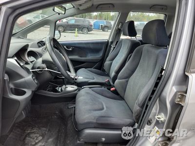 Zdjęcie 7 z 12 samochodu: 2009 HONDA FIT SPORT VIN:JHMGE88419S024376 - miniatura