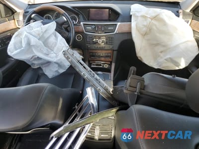 Zdjęcie 8 z 13 samochodu: 2010 MERCEDES-BENZ E 350 VIN:WDDHF5GBXAA205008 - miniatura