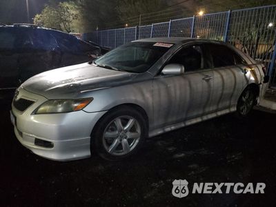 2007 TOYOTA CAMRY LE 4T1BK46K17U529507 - główne zdjęcie licytacji z USA - miniatura