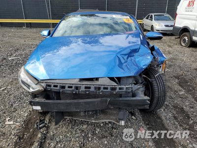 Piąte zdjęcie samochodu w środku: 2017 HYUNDAI ELANTRA SE VIN:5NPD84LF5HH115919 - miniatura