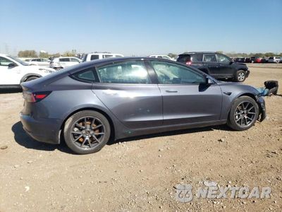 Trzecie zdjęcie samochodu z tyłu: 2023 TESL MODEL 3 VIN:5YJ3E1EA7PF426107 - miniatura