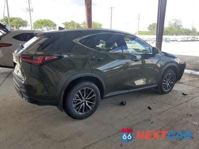 Trzecie zdjęcie samochodu z tyłu: 2025 LEXUS NX 350 VIN:2T2HGCEZ6SC089360 - miniatura