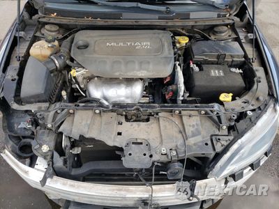 Zdjęcie 11 z 12 samochodu: 2015 CHRYSLER 200 LIMITED VIN:1C3CCCAB9FN726719 - miniatura