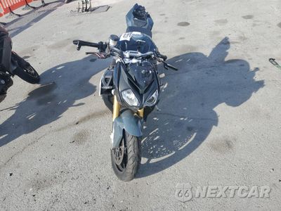 Piąte zdjęcie samochodu w środku: 2018 BMW S 1000 R VIN:WB10D6208JZ762183 - miniatura