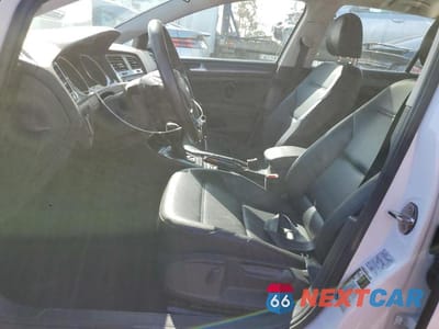 Zdjęcie 7 z 12 samochodu: 2021 VOLKSWAGEN GOLF VIN:3VWG57AU8MM005232 - miniatura