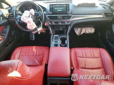 Zdjęcie 8 z 14 samochodu: 2018 HONDA ACCORD SPORT VIN:1HGCV2F31JA009587 - miniatura