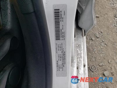 Zdjęcie 12 z 12 samochodu: 2016 CHRYSLER 200 LIMITED VIN:1C3CCCAB4GN104823 - miniatura