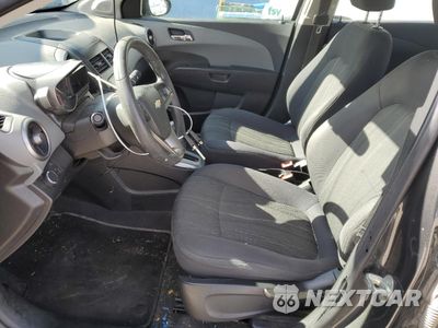 Zdjęcie 7 z 12 samochodu: 2014 CHEVROLET SONIC LT VIN:1G1JC5SH9E4187663 - miniatura