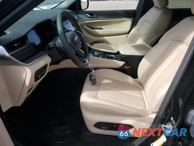 Zdjęcie 7 z 13 samochodu: 2025 JEEP GRAND CHEROKEE VIN:1C4RJHBG4SC278799 - miniatura