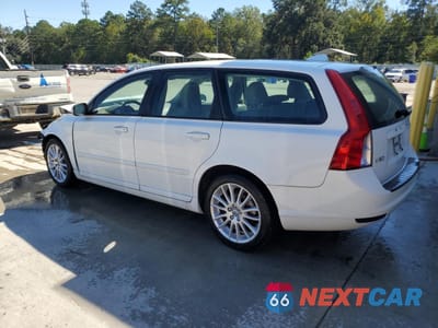 Drugie zdjęcie samochodu z przodu: 2009 VOLVO V50 2.4I VIN:YV1MW390392486237 - miniatura