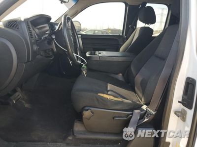Zdjęcie 7 z 12 samochodu: 2012 GMC SIERRA C1500 SLE VIN:1GTR1VE0XCZ218702 - miniatura