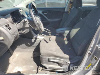 Zdjęcie 7 z 12 samochodu: 2015 HYUNDAI ELANTRA SE VIN:5NPDH4AE2FH641674 - miniatura