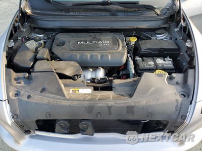 Zdjęcie 12 z 17 samochodu: 2017 JEEP CHEROKEE LATITUDE VIN:1C4PJLCB4HW603584 - miniatura