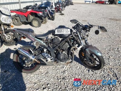 2015 YAMAHA YZFR3 MH3RH06Y2FK009908 - główne zdjęcie licytacji z USA - miniatura
