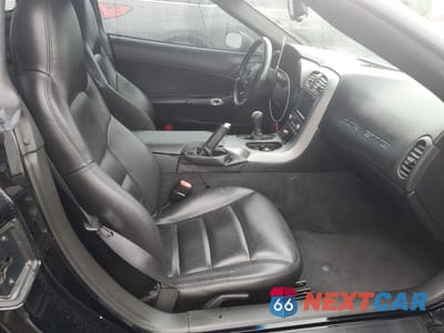 Zdjęcie 10 z 12 samochodu: 2006 CHEVROLET CORVETTE VIN:1G1YY25U565113076 - miniatura