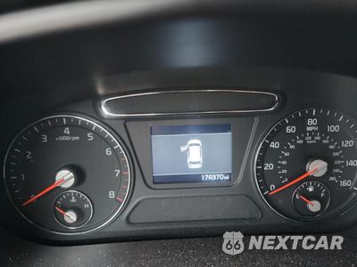 Zdjęcie 9 z 14 samochodu: 2019 KIA SORENTO L VIN:5XYPG4A3XKG592059 - miniatura