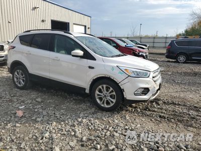 Czwarte zdjęcie samochodu z boku: 2017 FORD ESCAPE SE VIN:1FMCU0GD4HUD19699 - miniatura