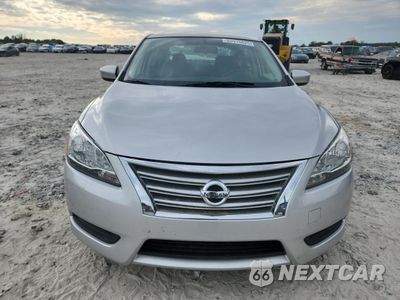 Piąte zdjęcie samochodu w środku: 2015 NISSAN SENTRA S VIN:3N1AB7AP1FY342416 - miniatura