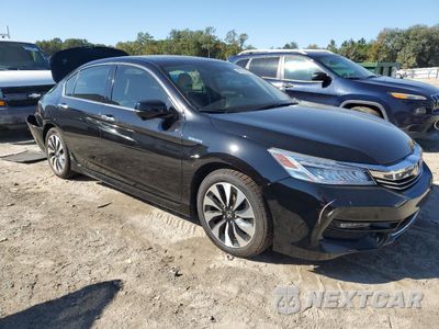 Czwarte zdjęcie samochodu z boku: 2017 HONDA ACCORD TOURING HYBRID VIN:JHMCR6F75HC030002 - miniatura