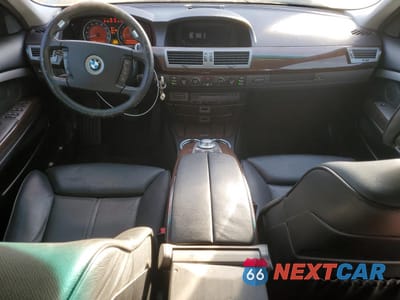 Zdjęcie 8 z 12 samochodu: 2005 BMW 745 LI VIN:WBAGN63595DS59111 - miniatura