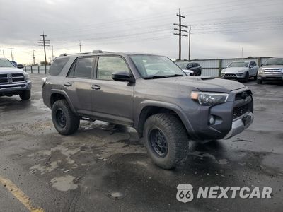 Czwarte zdjęcie samochodu z boku: 2015 TOYOTA 4RUNNER SR5/SR5 PREMIUM VIN:JTEBU5JR2F5272032 - miniatura