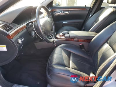 Zdjęcie 7 z 14 samochodu: 2007 MERCEDES-BENZ S 550 VIN:WDDNG71X67A102175 - miniatura