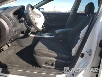Zdjęcie 7 z 14 samochodu: 2015 NISSAN ALTIMA 2.5 VIN:1N4AL3APXFC201863 - miniatura