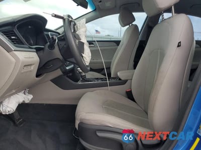 Zdjęcie 7 z 14 samochodu: 2018 HYUNDAI SONATA SE VIN:5NPE24AF9JH655840 - miniatura