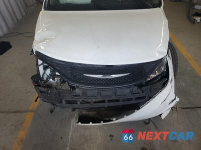 Zdjęcie 12 z 14 samochodu: 2024 CHRYSLER VOYAGER LX VIN:2C4RC1CGXRR195105 - miniatura