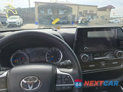 Zdjęcie 10 z 14 samochodu: 2023 TOYOTA HIGHLANDER HYBRID LE VIN:5TDBBRCHXPS111896 - miniatura