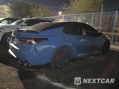 Trzecie zdjęcie samochodu z tyłu: 2022 TOYOTA CAMRY TRD VIN:4T1KZ1AK0NU070596 - miniatura