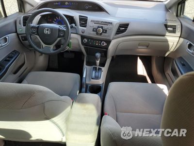 Zdjęcie 8 z 12 samochodu: 2012 HONDA CIVIC LX VIN:19XFB2F55CE380631 - miniatura
