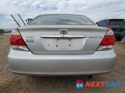 Zdjęcie 6 z 13 samochodu: 2005 TOYOTA CAMRY LE VIN:4T1BE32K55U025983 - miniatura